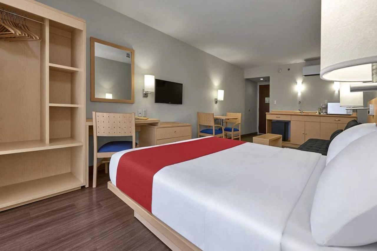 City Express Suites By Marriott Silao Aeropuerto Exterior photo