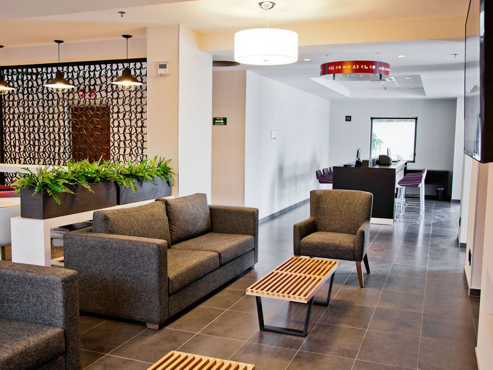 City Express Suites By Marriott Silao Aeropuerto Exterior photo