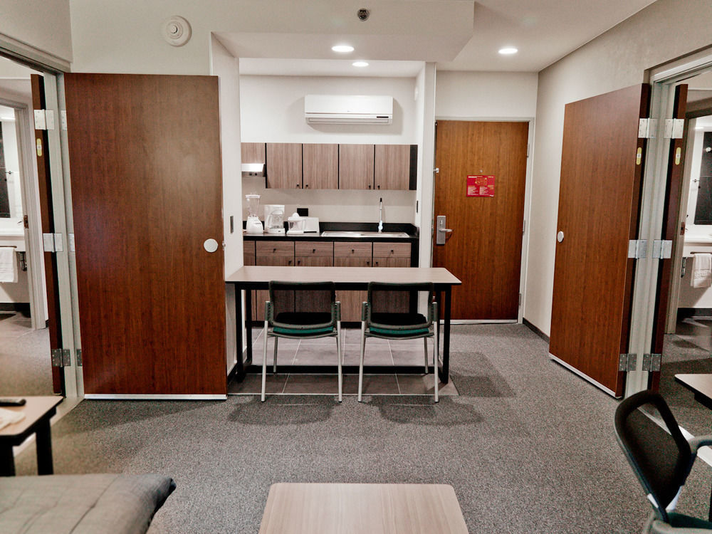 City Express Suites By Marriott Silao Aeropuerto Exterior photo